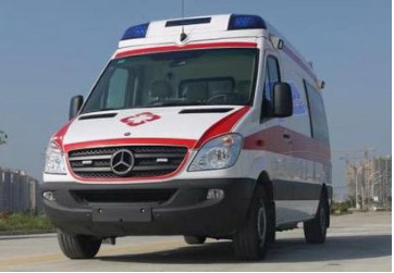 建始县救护车租赁